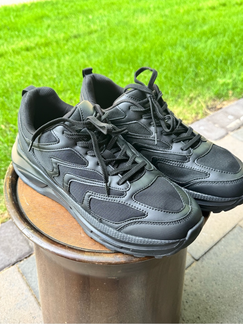 Zara Men’s Black Chunky Lace-Up Sneakers